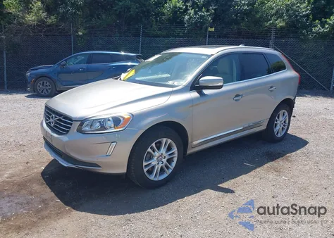 2015 Volvo Xc60 T5/T5 Premier z USA, uszkodzony, nr VIN YV4612RK5F2677952